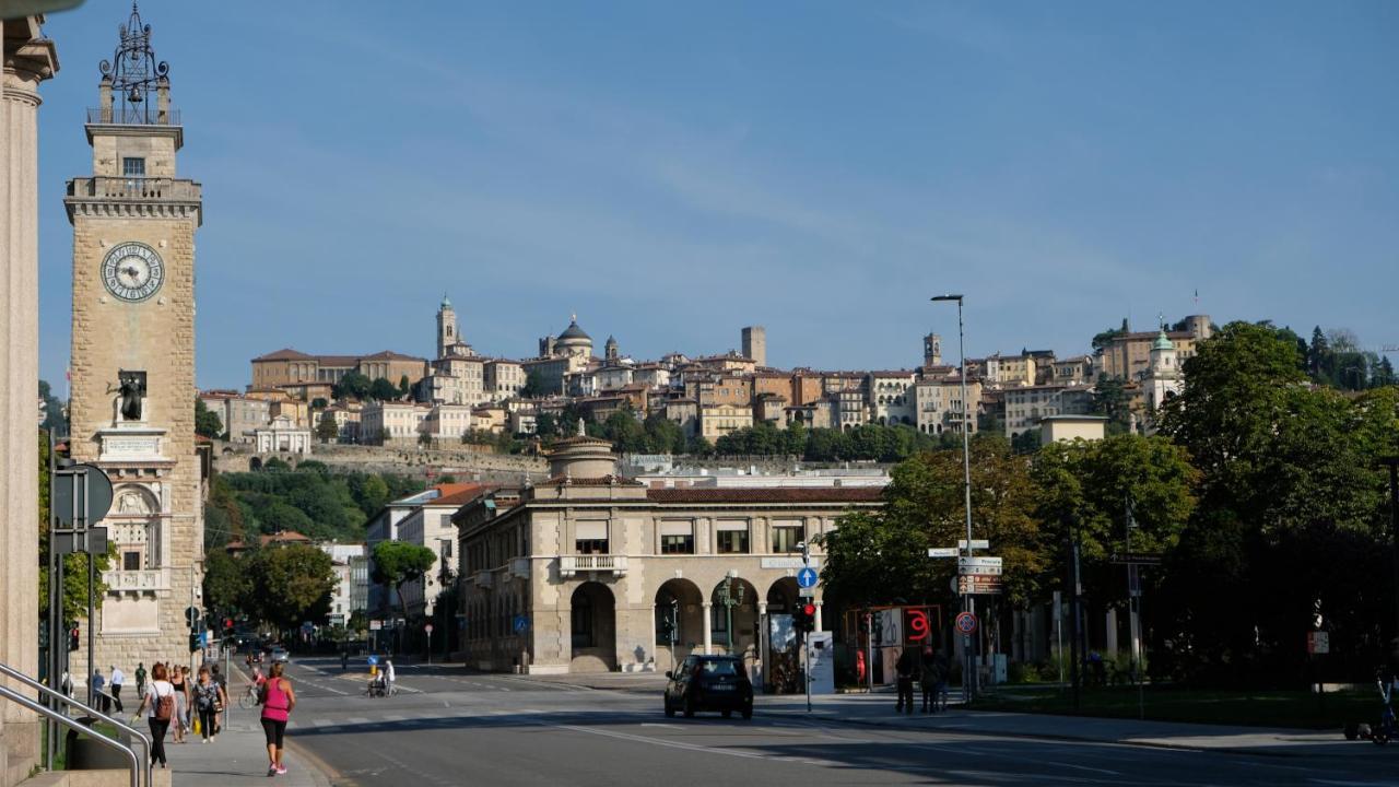 Nxt Station Deluxe Apartment Bergamo Zewnętrze zdjęcie